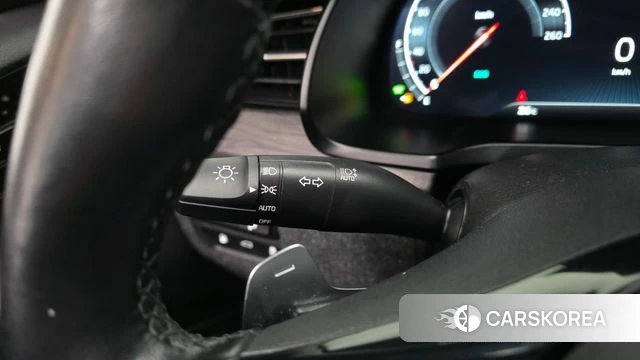 Kia K7 Premier Hybrid id 4434611 из Кореи 21
