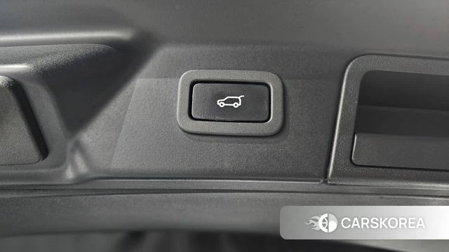 Land Rover Range Rover Velar id 4435747 из Кореи 21