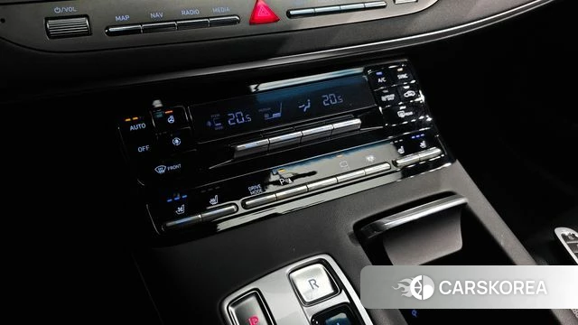 Hyundai The New Grandeur IG Hybrid id 4604410 из Кореи 21