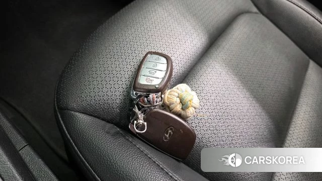 Hyundai Avante AD id 4568709 из Кореи 21