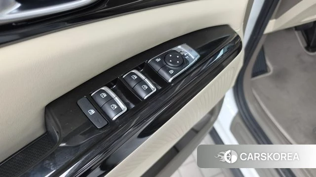 Kia Carnival 4th generation id 4687957 из Кореи 21