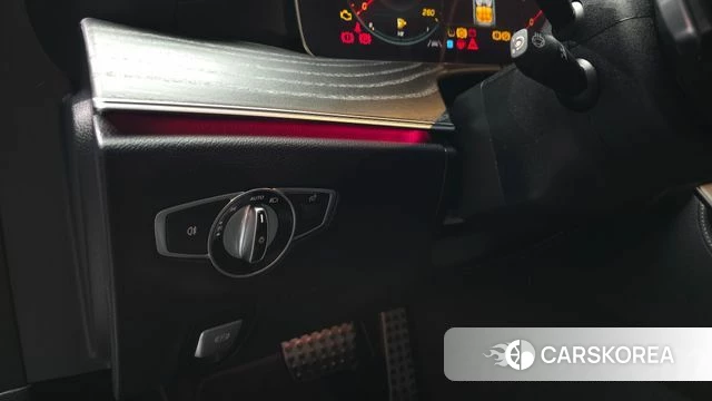Mercedes-Benz E-Class W213 id 4382888 из Кореи 21