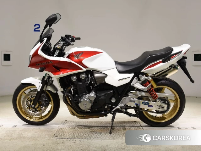 Honda CB1300SF BOLDOR ABS id 4184944 из Японии 21