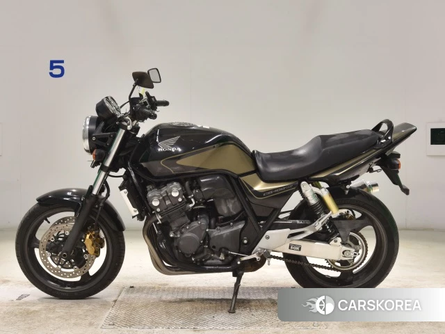 Проданный Honda CB400SF 2012 из Японии, фото 2