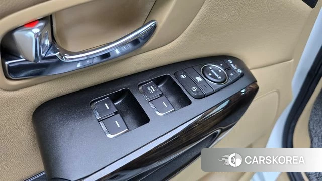 Kia The New Carnival id 4689402 из Кореи 21