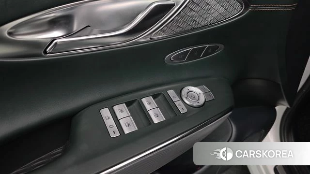 Genesis GV70 id 4186548 из Кореи 21