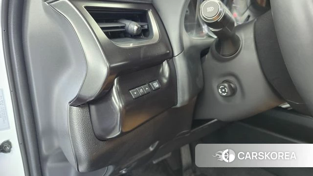 Lexus UX250h id 4463401 из Кореи 21