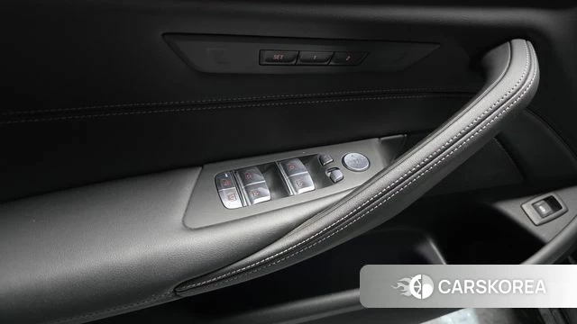 BMW 5 Series (G30) id 4303444 из Кореи 21