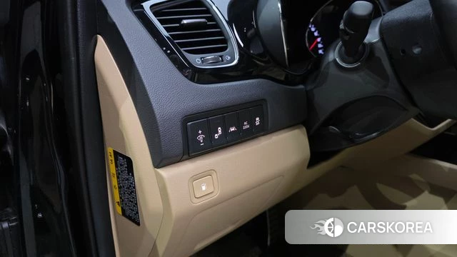 Kia The New Carnival id 4551442 из Кореи 21