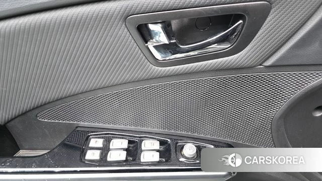 Ssangyong Tivoli Armor id 4751189 из Кореи 21