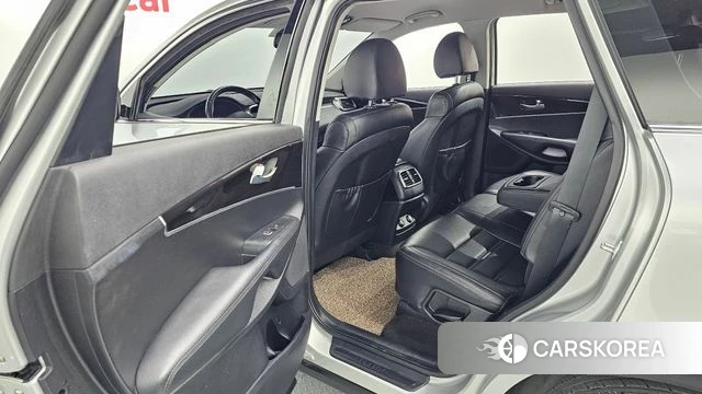 Kia The New Sorento id 4246139 из Кореи 21