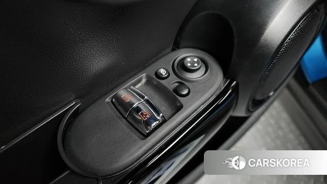 Mini Cooper Electric id 4194715 из Кореи 21