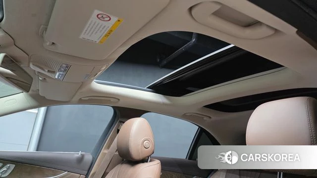 Mercedes-Benz E-Class W213 id 4856174 из Кореи 21
