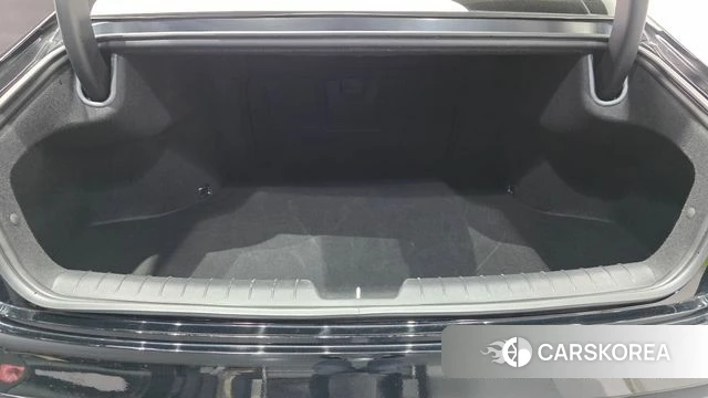 Hyundai Grandeur (GN7) id 4281332 из Кореи 21