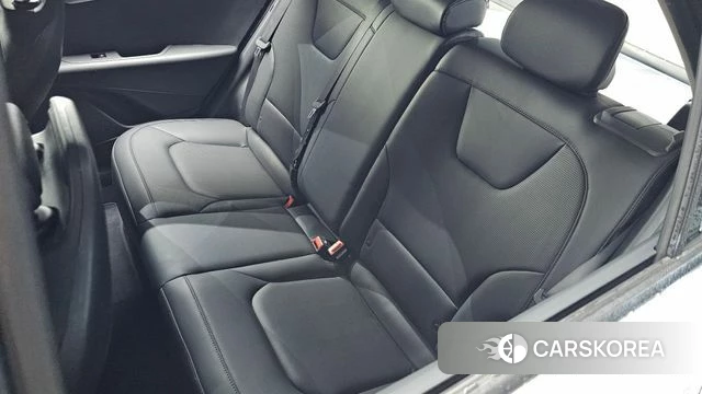 Kia Di Ol Nu Niro id 4566948 из Кореи 21