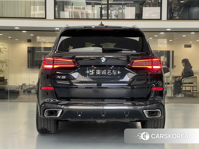 BMW X5 id 3908723 из Китая 21