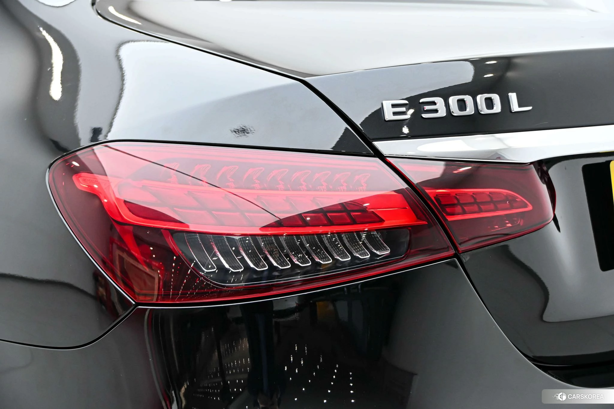 Mercedes-Benz E-class id 4487373 из Китая 21