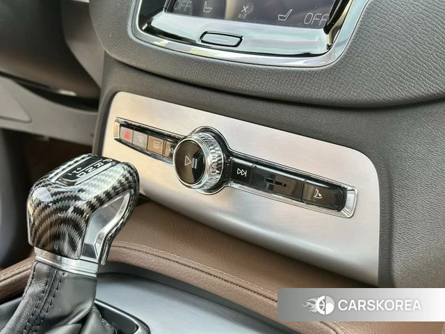 Volvo XC90 id 4241934 из Китая 21