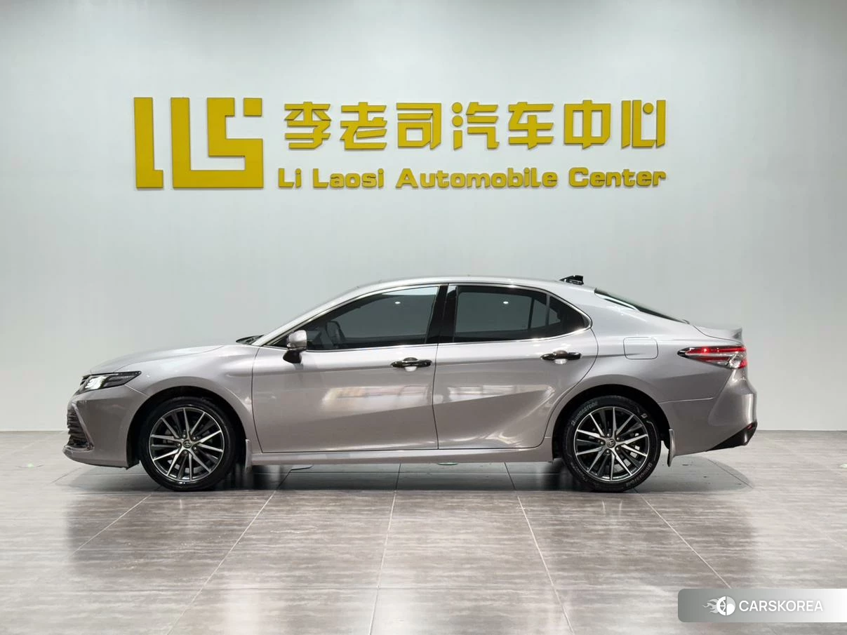 Toyota Camry id 4479546 из Китая 21