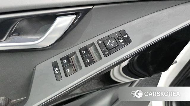 Kia Di Ol Nu Niro id 4603696 из Кореи 20