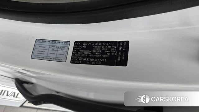 Kia The New Carnival id 4667502 из Кореи 21