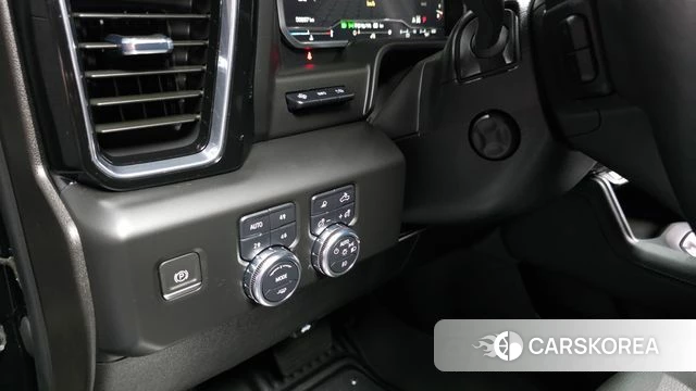 GMC Sierra id 4701135 из Кореи 21