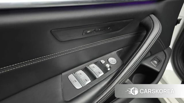 BMW 5 Series (G30) id 4225305 из Кореи 21