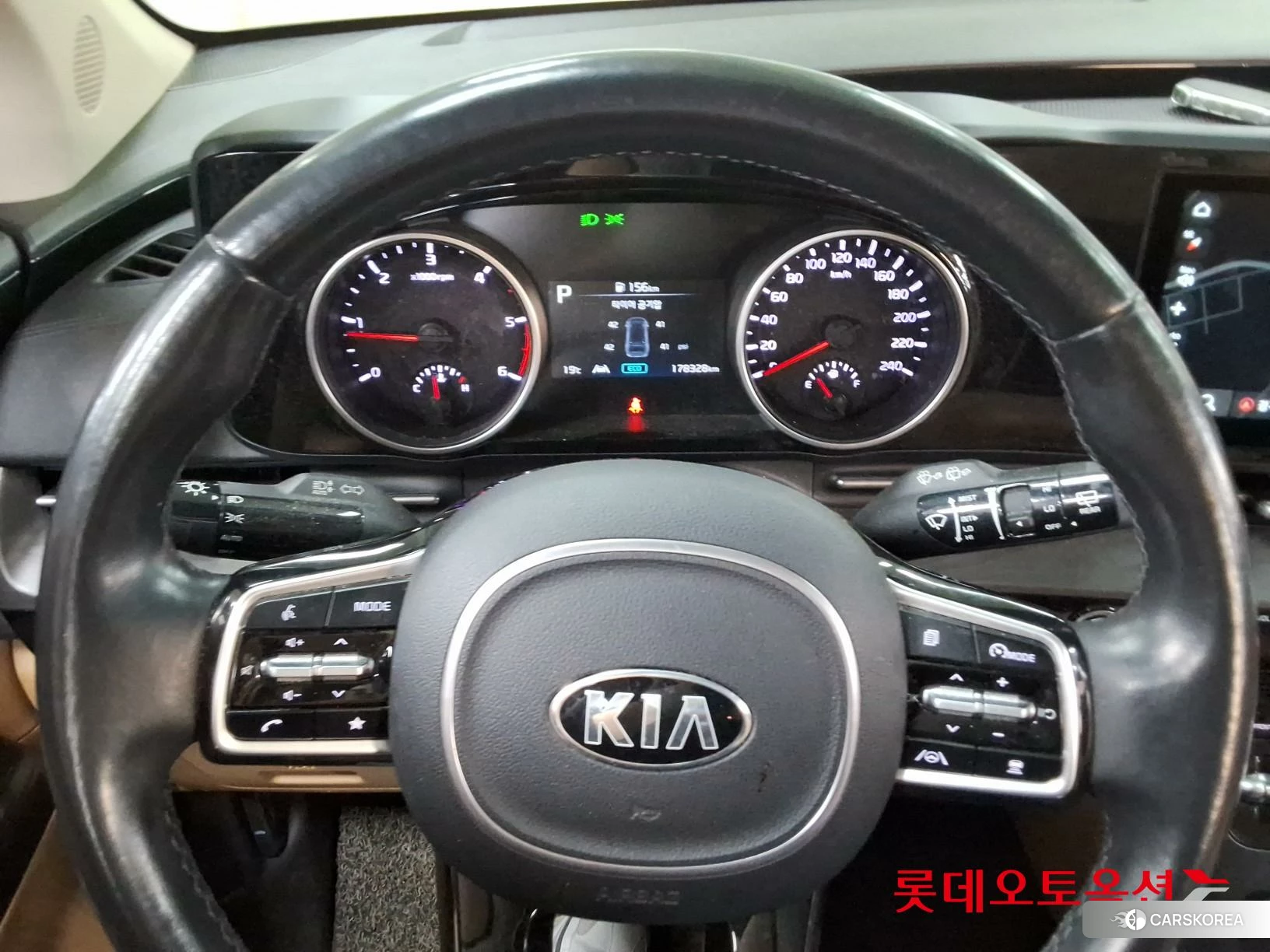 Kia Carnival id 4296930 из Кореи 21