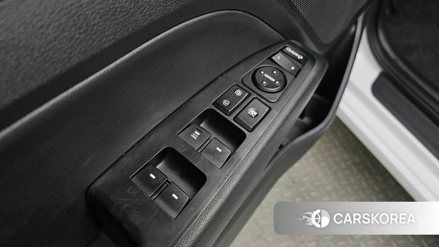 Hyundai Avante AD id 4536641 из Кореи 21