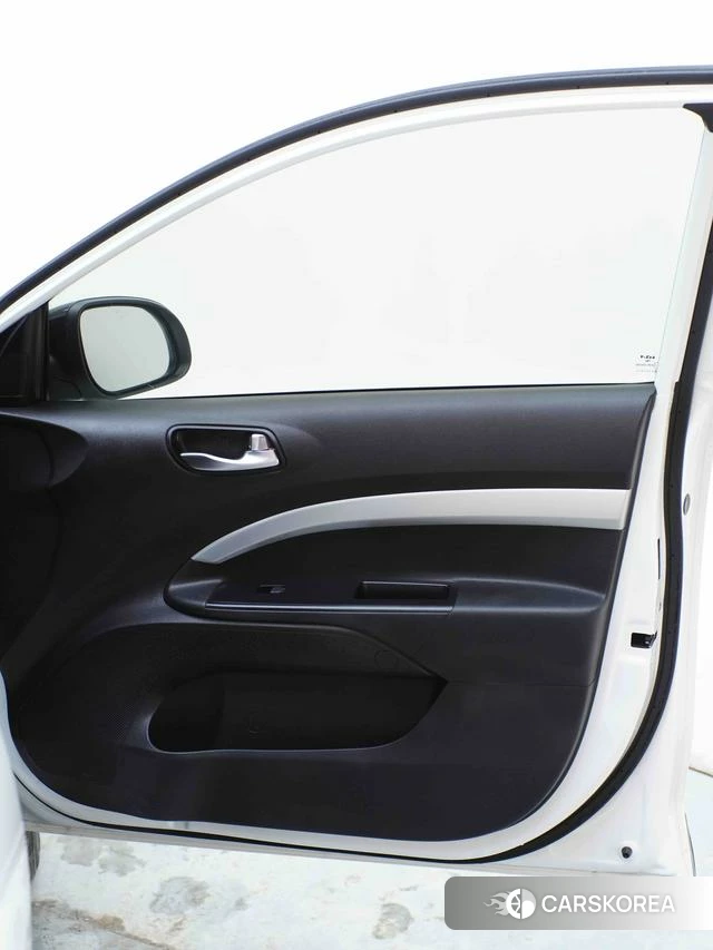Kia Yi Ran id 4336374 из Китая 21