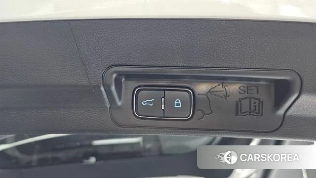 Ford Explorer 6th Generation id 4572238 из Кореи 21