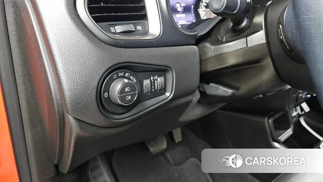 Jeep Renegade id 4232134 из Кореи 21