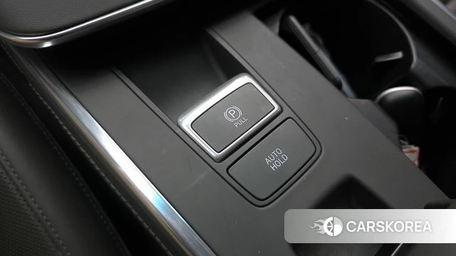 Hyundai The New Grandeur IG Hybrid id 4550009 из Кореи 21