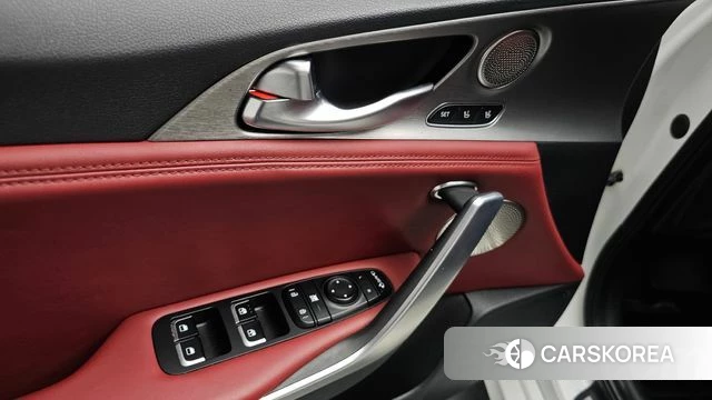 Kia Stinger id 4378190 из Кореи 21