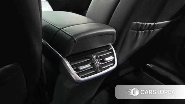 Hyundai The New Grandeur IG Hybrid id 4464901 из Кореи 21
