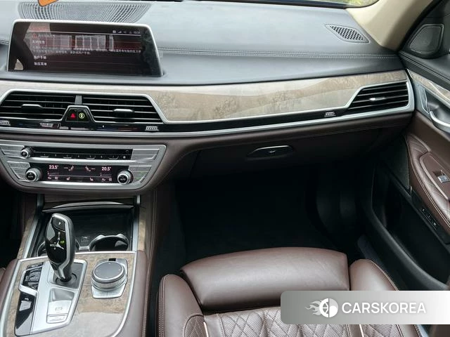 BMW 7 series id 4290981 из Китая 21