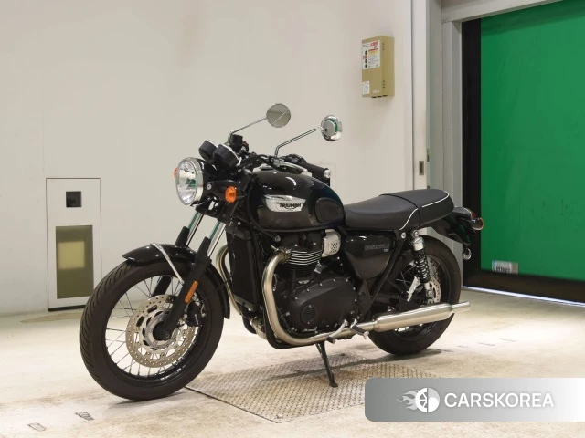 Triumph BONNEVILLE T100 id 3946639 из Японии 21