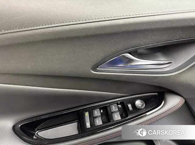 Buick Weilang id 4207335 из Китая 21