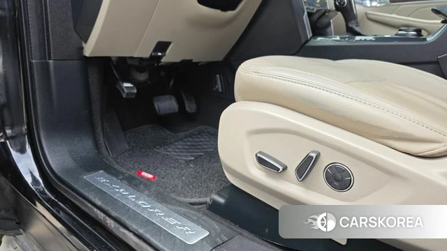 Ford Explorer id 4384808 из Кореи 21