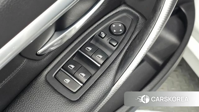 BMW 3 Series (F30) id 4760322 из Кореи 21