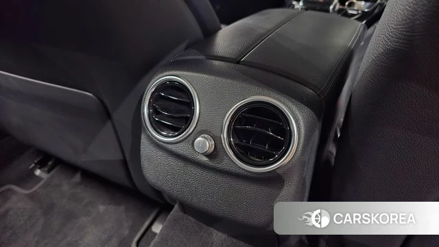 Mercedes-Benz C-Class W205 id 4637591 из Кореи 21