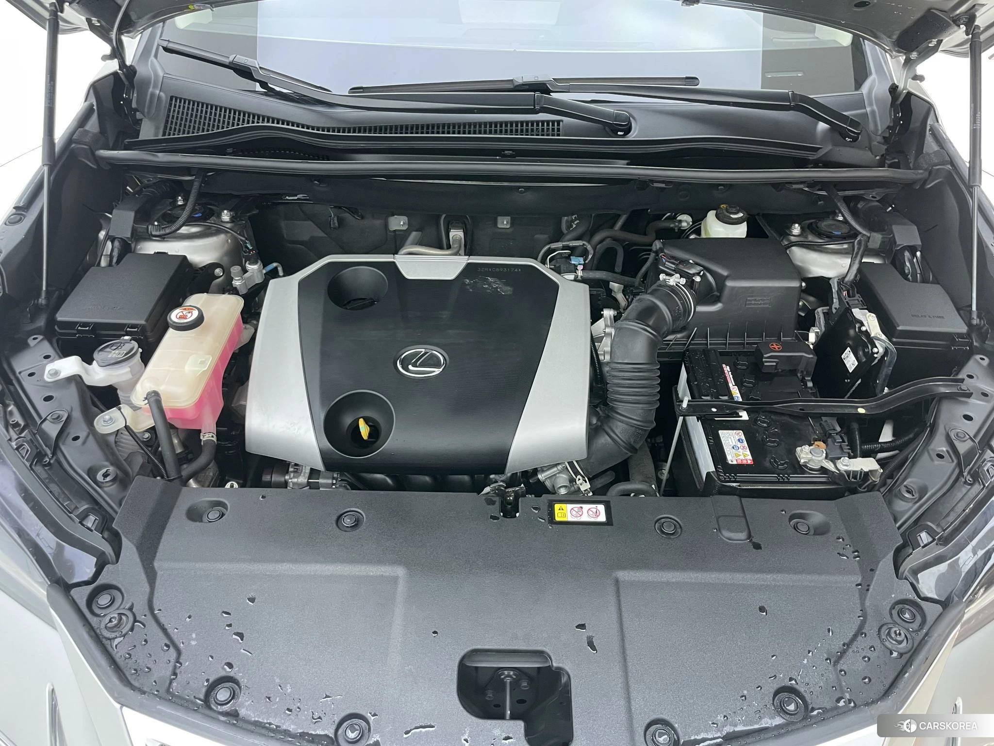Lexus NX id 4515211 из Китая 21