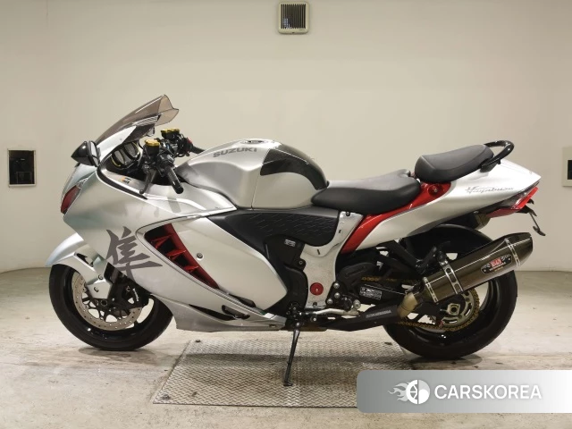 Suzuki GSX1300R HAYABUSA id 3947465 из Японии 21