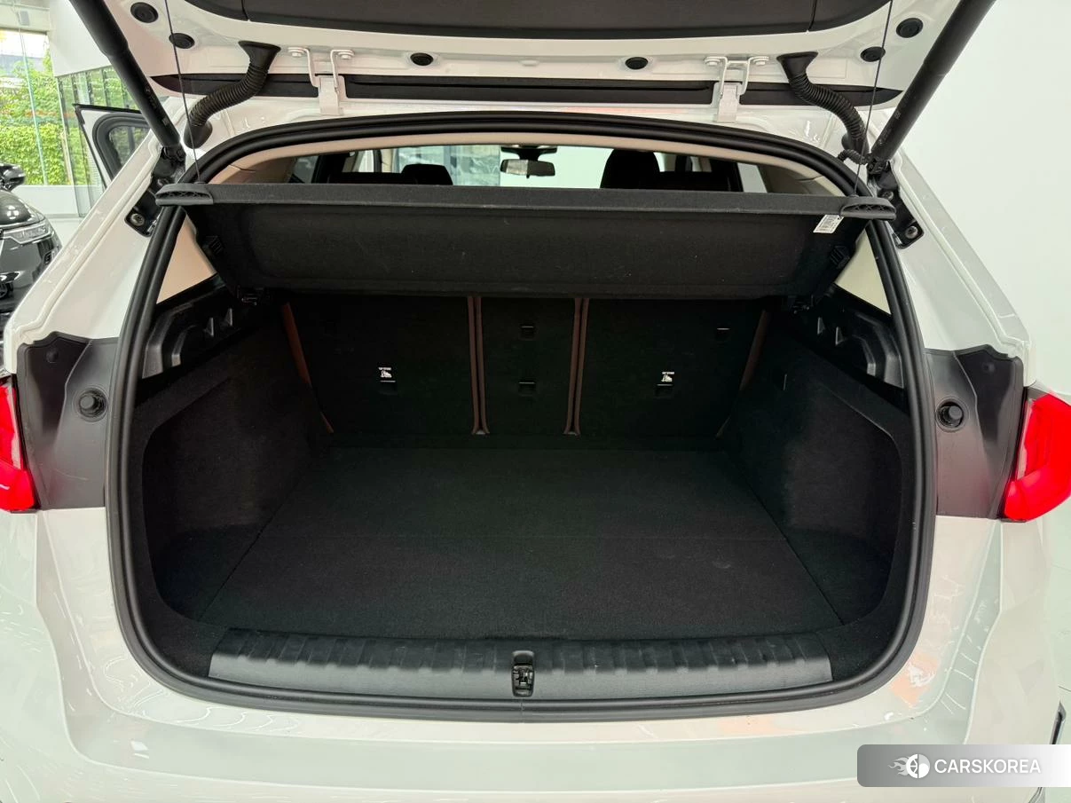 BMW iX1 id 4426779 из Китая 21
