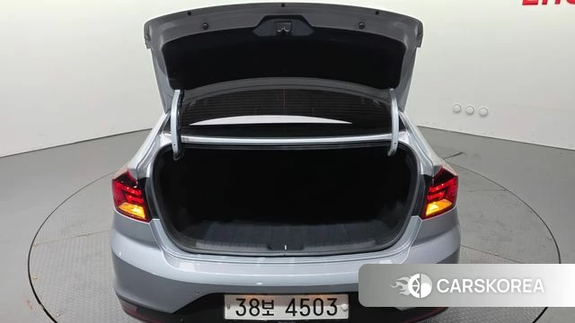Hyundai The New Avante AD id 4339353 из Кореи 21