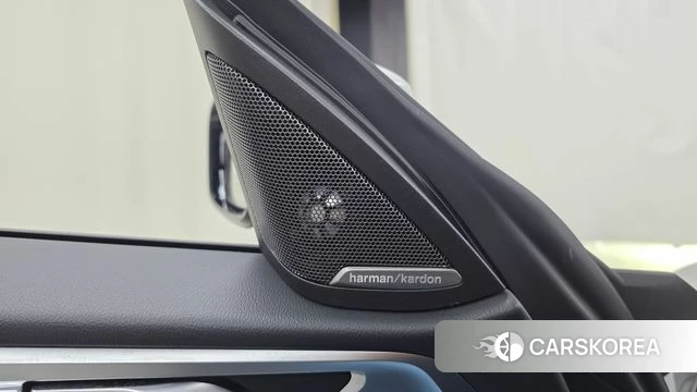 BMW i4 id 4783806 из Кореи 21
