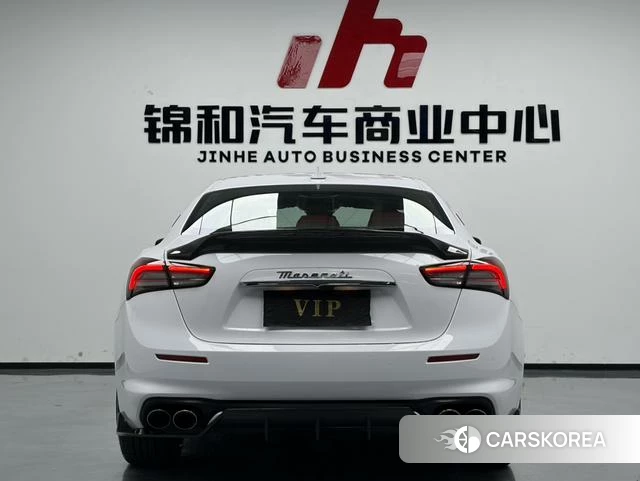 Maserati Ghibli id 4213912 из Китая 21