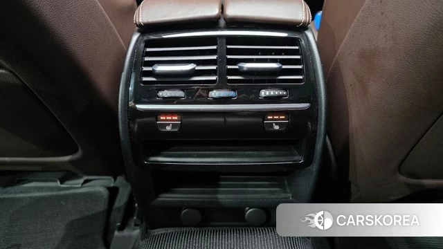 BMW 5 Series (G30) id 4693697 из Кореи 21