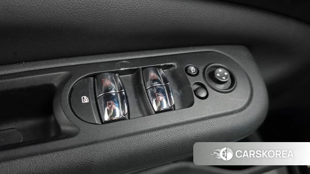 Mini Cooper Clubman id 4672442 из Кореи 21