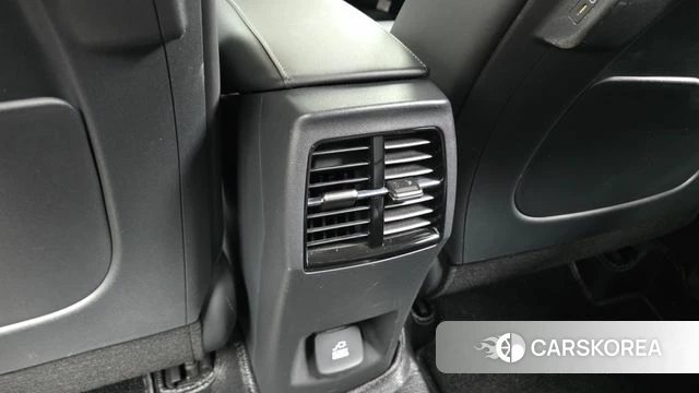 Kia Di Ol Nu Niro id 4774838 из Кореи 21